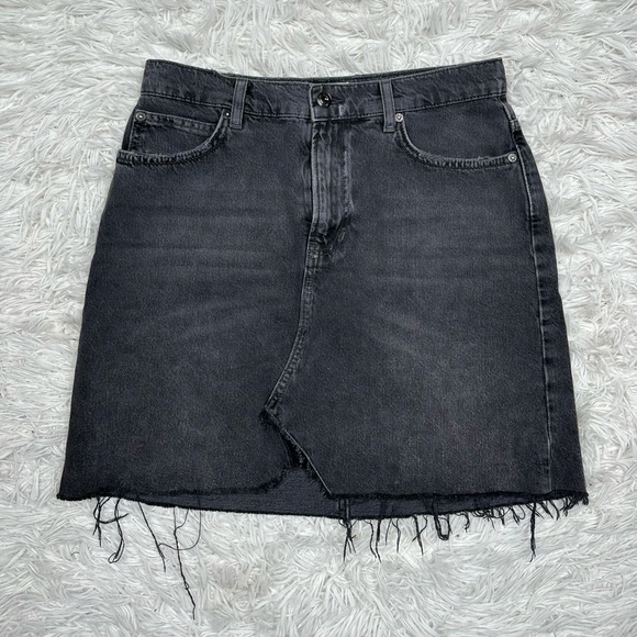 Free People We The Free Hallie Distressed Denim Skirt in Black Size 28 - Picture 2 of 7